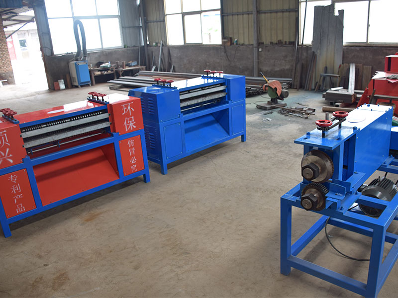 選購空調(diào)散熱器分離機(jī)時(shí)，購買干式的好還是濕式的好？